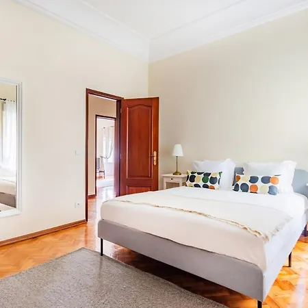 Lägenhet Marques De Pombal Classical Living