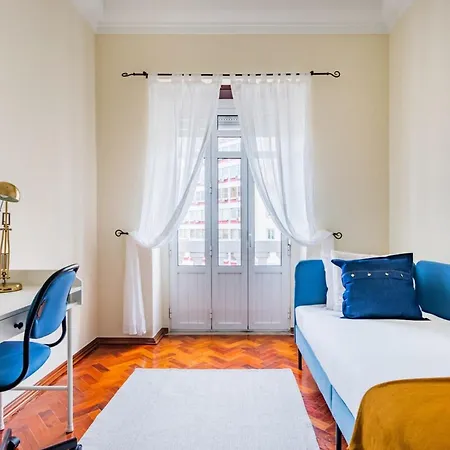 Marques De Pombal Classical Living
