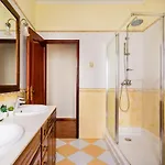 דירה Marques De Pombal Classical Living ליסבון